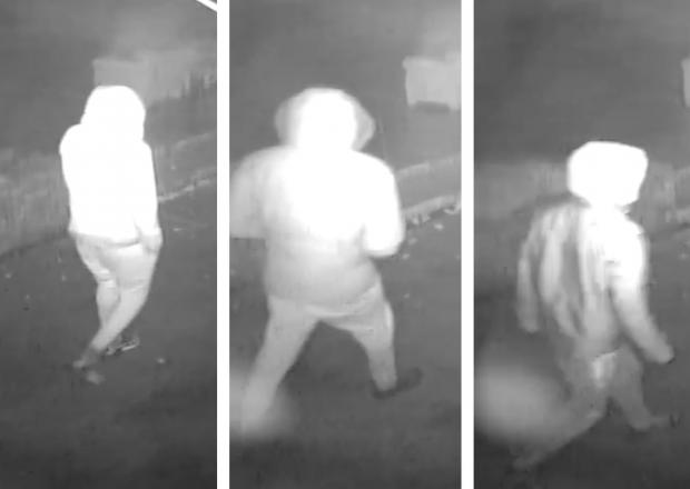 Harwich and Manningtree Standard: The suspects captured on CCTV following the raid at Mark Cavendish's home