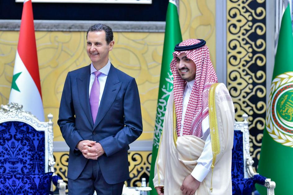 Assad attends regional summit as Syria is welcomed back into Arab fold
