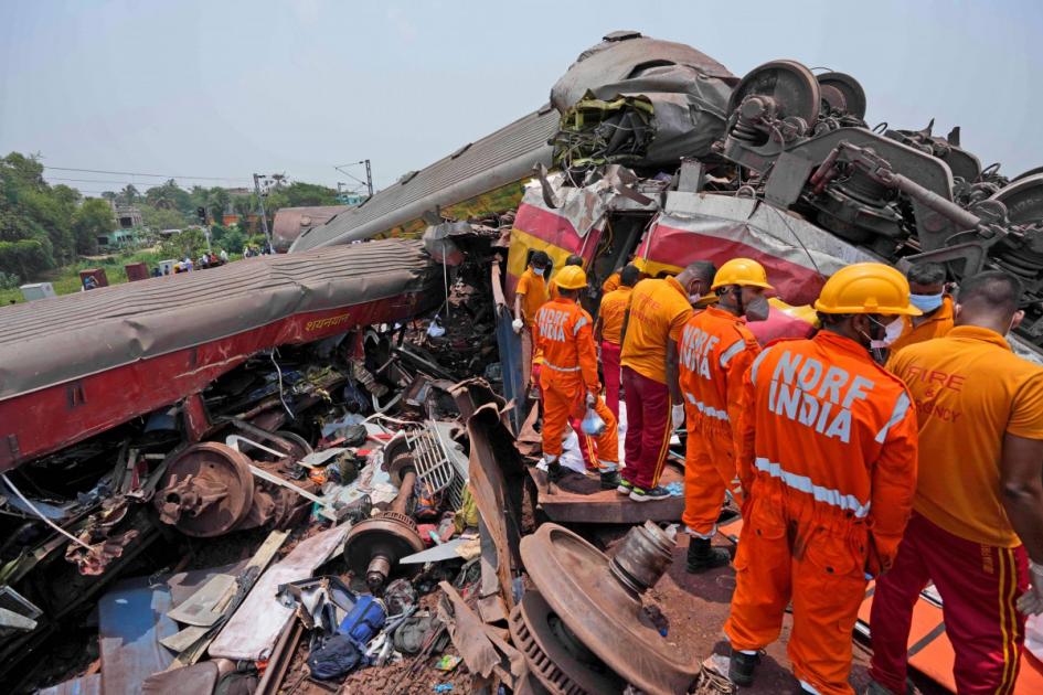 No more survivors found after India train crash kills more than 280