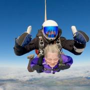 Incredible - Jan Eves skydiving to mark her 80th birthday and to raise money for St Helena Hospice